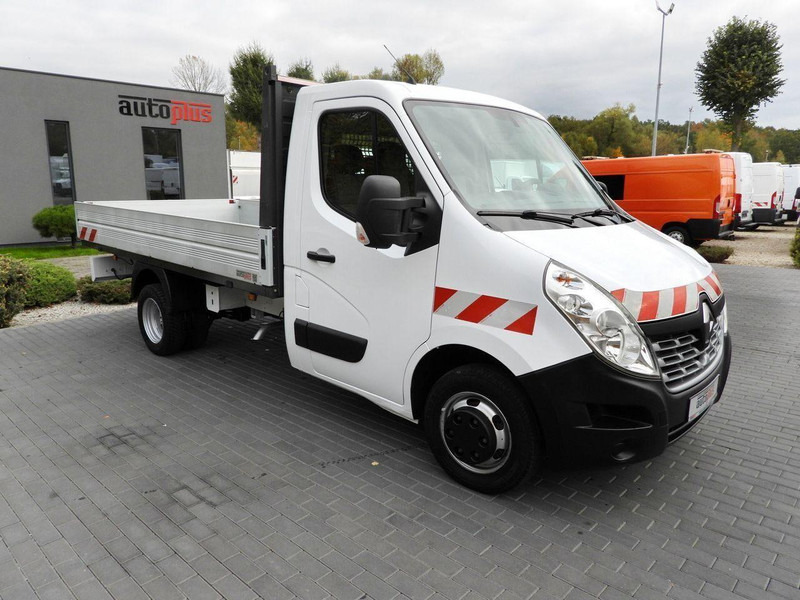Renault MASTER SKRZYNIA TEMPOMAT NAWIGACJA BLIŹNIACZE KOŁA KLIMATYZACJA - Xe tải nhỏ phẳng: hình 4 Renault MASTER SKRZYNIA TEMPOMAT NAWIGACJA BLIŹNIACZE KOŁA KLIMATYZACJA - Xe tải nhỏ phẳng: hình 4