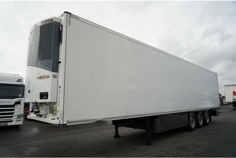 Schmitz Cargobull CHŁODNIA / THERMO KING SLX 300 / HAKÓWKA / HAKOWA / OŚ PODNOSZON - Sơ mi rơ moóc đông lạnh: hình 3 Schmitz Cargobull CHŁODNIA / THERMO KING SLX 300 / HAKÓWKA / HAKOWA / OŚ PODNOSZON - Sơ mi rơ moóc đông lạnh: hình 3