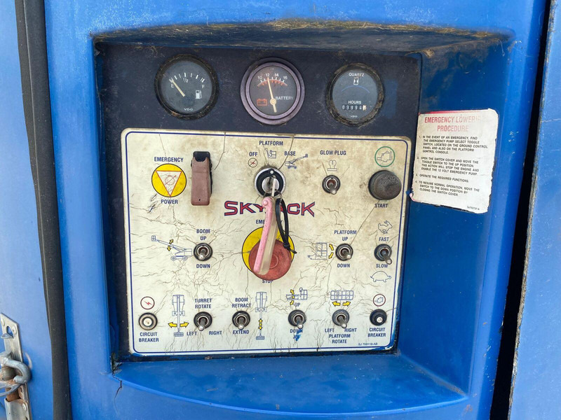 Nền bục trên không Skyjack SJ40T 4x4 Diesel - Lifting basket  - 14m: hình 16