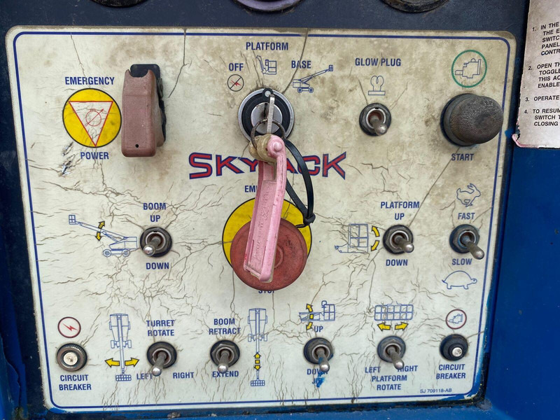 Nền bục trên không Skyjack SJ40T 4x4 Diesel - Lifting basket  - 14m: hình 17