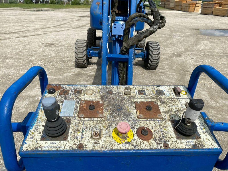 Nền bục trên không Skyjack SJ40T 4x4 Diesel - Lifting basket  - 14m: hình 13