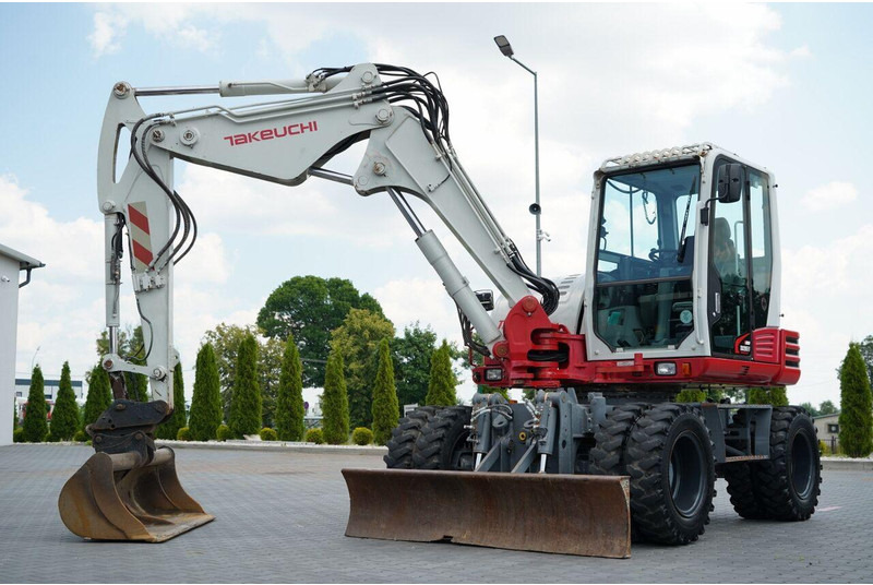 Takeuchi TB 295 W / KOPARKA KOŁOWA / 2016 ROK / PO KONTRAKCIE SERWISOWYM - Máy xúc bánh lốp: hình 1 Takeuchi TB 295 W / KOPARKA KOŁOWA / 2016 ROK / PO KONTRAKCIE SERWISOWYM - Máy xúc bánh lốp: hình 1