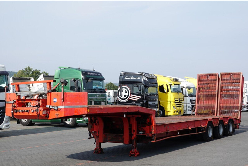 Verem NACZEPA LAWETA NISKOPODWOZIE / NAJAZDY HYDRAULICZNE / 3 OSIOWA / - Sơ mi rơ moóc thùng thấp: hình 3 Verem NACZEPA LAWETA NISKOPODWOZIE / NAJAZDY HYDRAULICZNE / 3 OSIOWA / - Sơ mi rơ moóc thùng thấp: hình 3