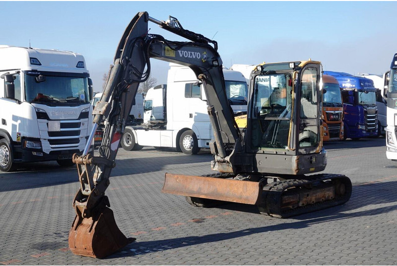 Volvo ECR58D - Máy xúc mini: hình 1 Volvo ECR58D - Máy xúc mini: hình 1