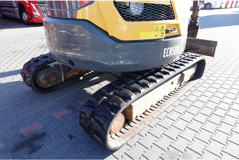 Cho thuê Volvo ECR58D Volvo ECR58D: hình 16