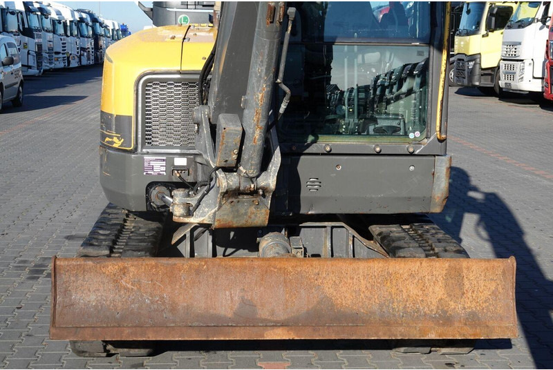 Cho thuê Volvo ECR58D Volvo ECR58D: hình 10