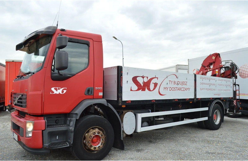 Volvo FE 18.320 FLATBED CRANE - Xe tải thùng lửng/ Phẳng, Xe cẩu tự hành: hình 2 Volvo FE 18.320 FLATBED CRANE - Xe tải thùng lửng/ Phẳng, Xe cẩu tự hành: hình 2