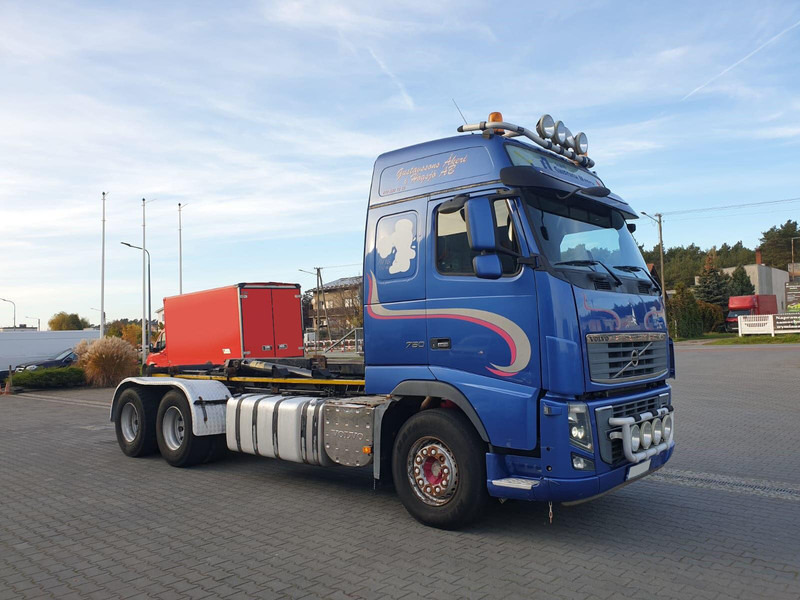 Volvo FH 16 750 - Xe tải nâng móc: hình 5 Volvo FH 16 750 - Xe tải nâng móc: hình 5