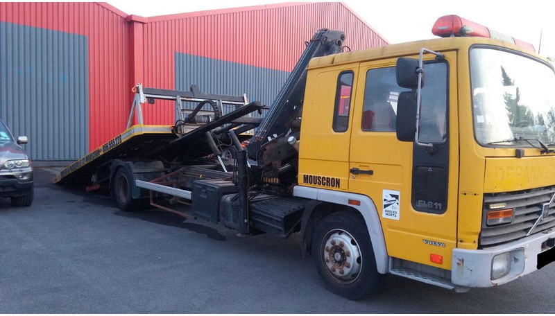 Volvo FL611 Car transporter + crane Hiab 071 - Xe tải chuyên chở tự động: hình 2 Volvo FL611 Car transporter + crane Hiab 071 - Xe tải chuyên chở tự động: hình 2