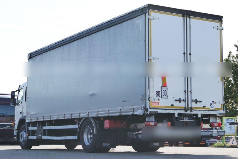 Volvo FM 300 - Curtian side truck - Xe tải thùng mui bạt: hình 4 Volvo FM 300 - Curtian side truck - Xe tải thùng mui bạt: hình 4