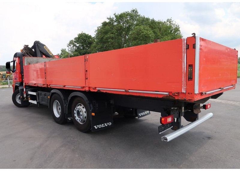 Volvo FM 330 6x2 - Xe tải thùng lửng/ Phẳng, Xe cẩu tự hành: hình 4 Volvo FM 330 6x2 - Xe tải thùng lửng/ Phẳng, Xe cẩu tự hành: hình 4