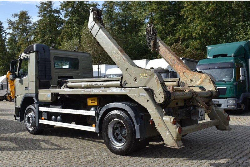 Volvo FM 330 BL - Meiller AK 12 LTD Absetzkipper - Xe tải chở thùng nhỏ: hình 5 Volvo FM 330 BL - Meiller AK 12 LTD Absetzkipper - Xe tải chở thùng nhỏ: hình 5
