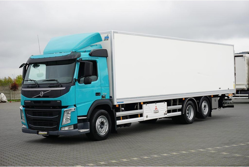 Volvo FM / 330 / E 6 / CHŁODNIA + WINDA / 23 PALETY / OŚ SKRĘTNA / DŁ - Xe tải đông lạnh: hình 2 Volvo FM / 330 / E 6 / CHŁODNIA + WINDA / 23 PALETY / OŚ SKRĘTNA / DŁ - Xe tải đông lạnh: hình 2