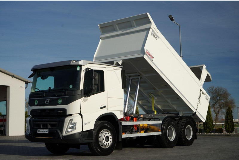 Volvo FMX 550 / 6x4 / WYWROTKA / WOZIDŁO / HARDOX / HYDRAULICZNA KLAPA - Xe ben: hình 1 Volvo FMX 550 / 6x4 / WYWROTKA / WOZIDŁO / HARDOX / HYDRAULICZNA KLAPA - Xe ben: hình 1