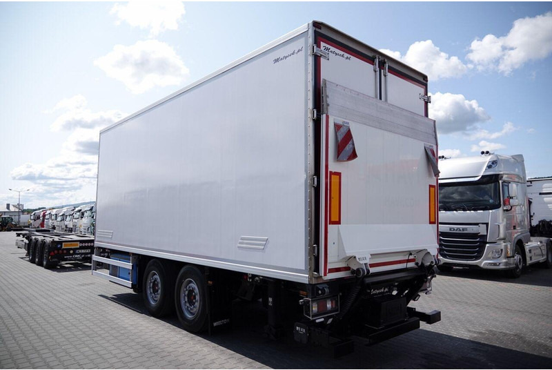 Wielton PRZYCZEPA CHŁODNIA / IGLOOCAR / THERMO KING - FRIGOBLOCK / WINDA - Rơ moóc đông lạnh: hình 3 Wielton PRZYCZEPA CHŁODNIA / IGLOOCAR / THERMO KING - FRIGOBLOCK / WINDA - Rơ moóc đông lạnh: hình 3