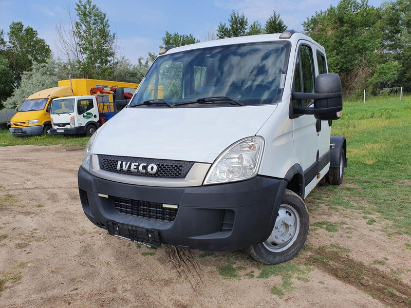 Iveco Daily 50C17 DOKA BE Mini Trekker - SZM - 3.5t - Xe đầu kéo: hình 1 Iveco Daily 50C17 DOKA BE Mini Trekker - SZM - 3.5t - Xe đầu kéo: hình 1