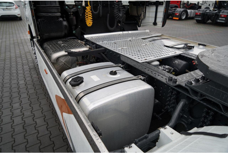 Xe đầu kéo Iveco S-WAY / 530 / RETARDER / I-PARK COOL / FULL AIRMATIC  / OPONY 10: hình 13