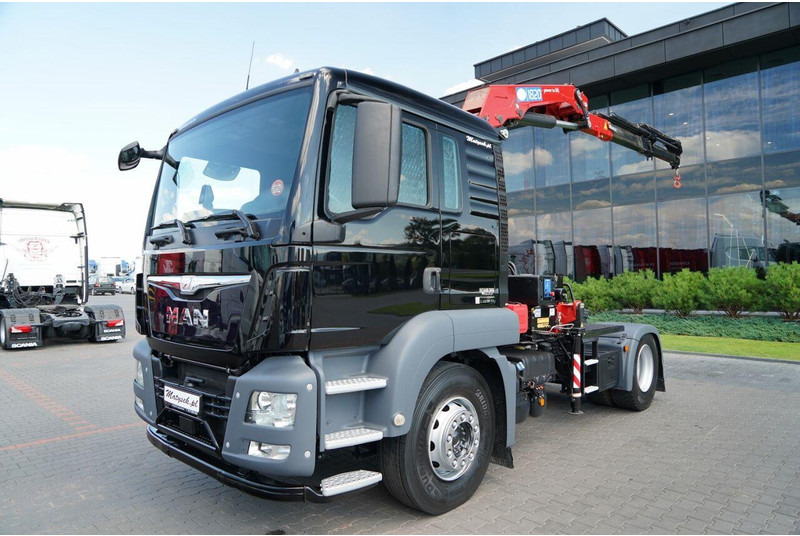 MAN TGS 18.480 / 4x2 / HDS HMF 1820 K6 / WYSIEG 17,2 m / MANUAL / ST - Xe đầu kéo: hình 4 MAN TGS 18.480 / 4x2 / HDS HMF 1820 K6 / WYSIEG 17,2 m / MANUAL / ST - Xe đầu kéo: hình 4