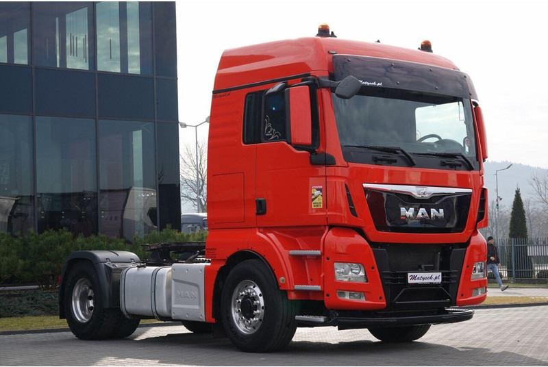 MAN TGX 18.440 / 4x4 / HYDRAULIKA / HYDRODRIVE / EURO 6 / MANUAL / P - Xe đầu kéo: hình 1 MAN TGX 18.440 / 4x4 / HYDRAULIKA / HYDRODRIVE / EURO 6 / MANUAL / P - Xe đầu kéo: hình 1