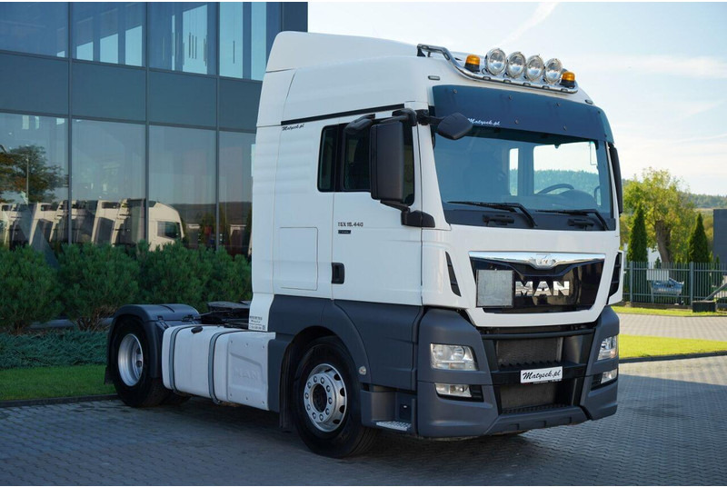 MAN TGX 18.440 - Xe đầu kéo: hình 1 MAN TGX 18.440 - Xe đầu kéo: hình 1