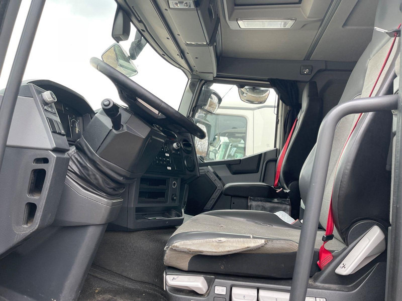 Renault T 460 ALU.BIG ADR//2-UNITE - Xe đầu kéo: hình 3 Renault T 460 ALU.BIG ADR//2-UNITE - Xe đầu kéo: hình 3