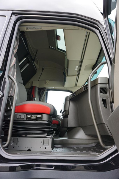 Xe đầu kéo Volvo FH / 500 / I - SAVE / EURO 6 / ACC / XL / I - COOL: hình 8