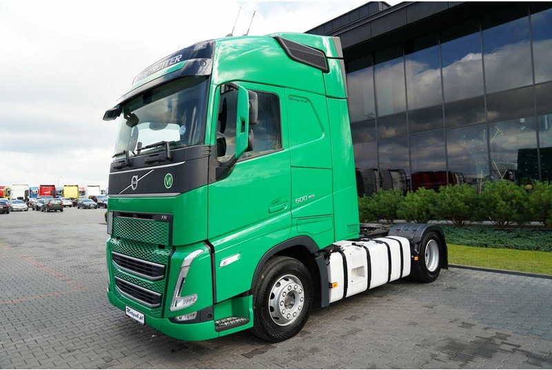 Volvo FH - Xe đầu kéo: hình 2 Volvo FH - Xe đầu kéo: hình 2