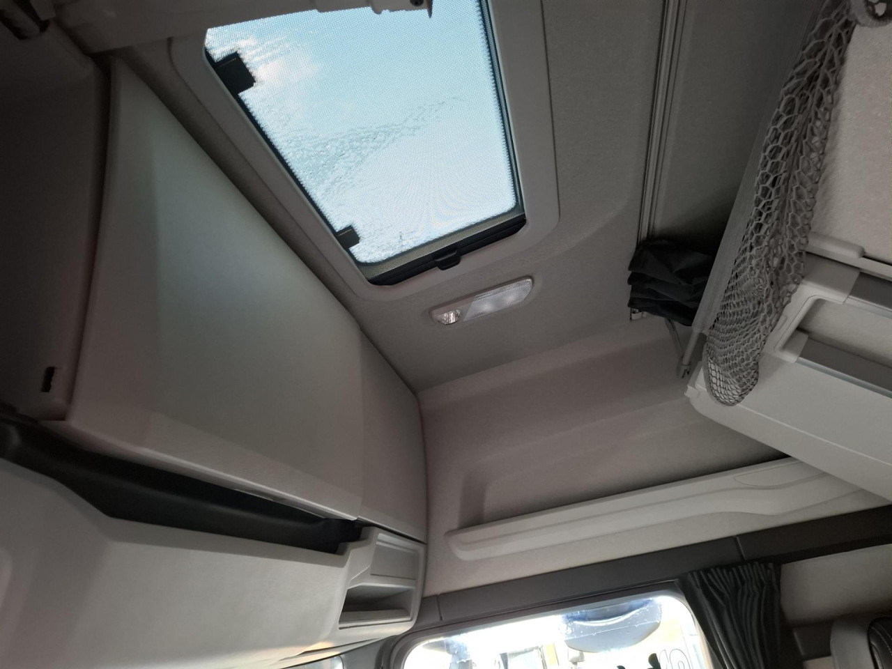 SCANIA SCANIA S 500 CS20H - Xe đầu kéo: hình 5 SCANIA SCANIA S 500 CS20H - Xe đầu kéo: hình 5