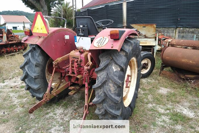INTERNATIONAL 433 SA 4X2 | 2.5 diesel | brand new tyres | - Máy cày: hình 4 INTERNATIONAL 433 SA 4X2 | 2.5 diesel | brand new tyres | - Máy cày: hình 4