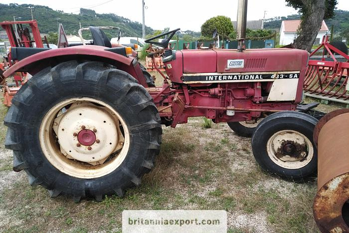 INTERNATIONAL 433 SA 4X2 | 2.5 diesel | brand new tyres | - Máy cày: hình 3 INTERNATIONAL 433 SA 4X2 | 2.5 diesel | brand new tyres | - Máy cày: hình 3