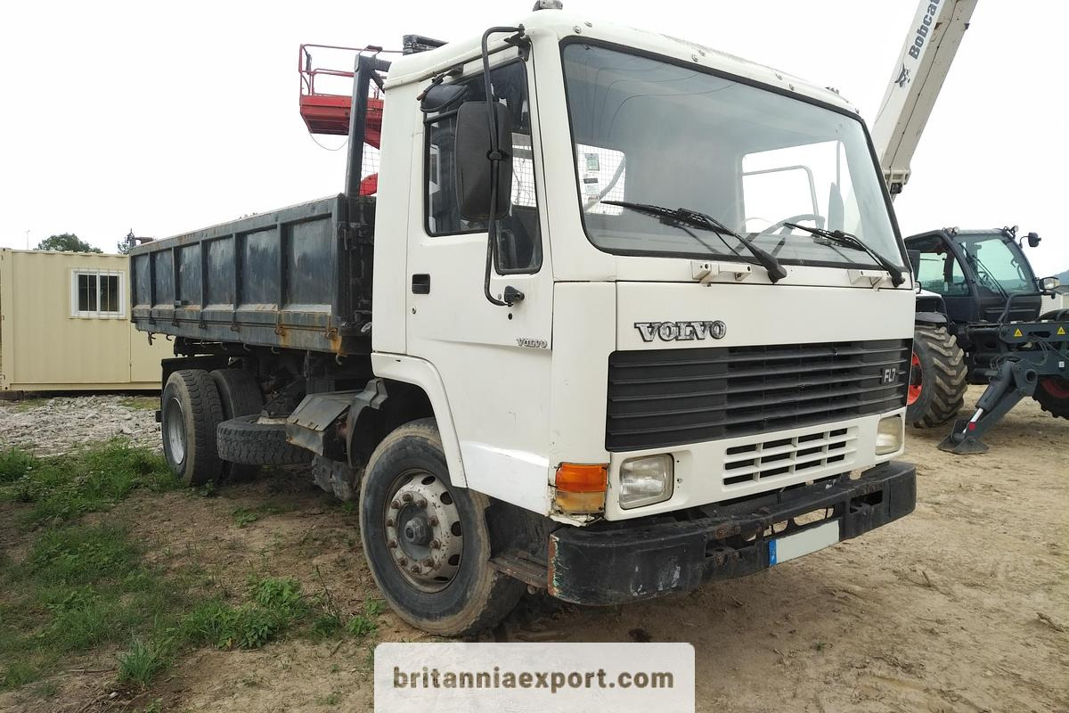 VOLVO FL7 260 HP 6 Cylinder | 19 Ton 3-Way Tipper Truck - Xe ben: hình 3 VOLVO FL7 260 HP 6 Cylinder | 19 Ton 3-Way Tipper Truck - Xe ben: hình 3