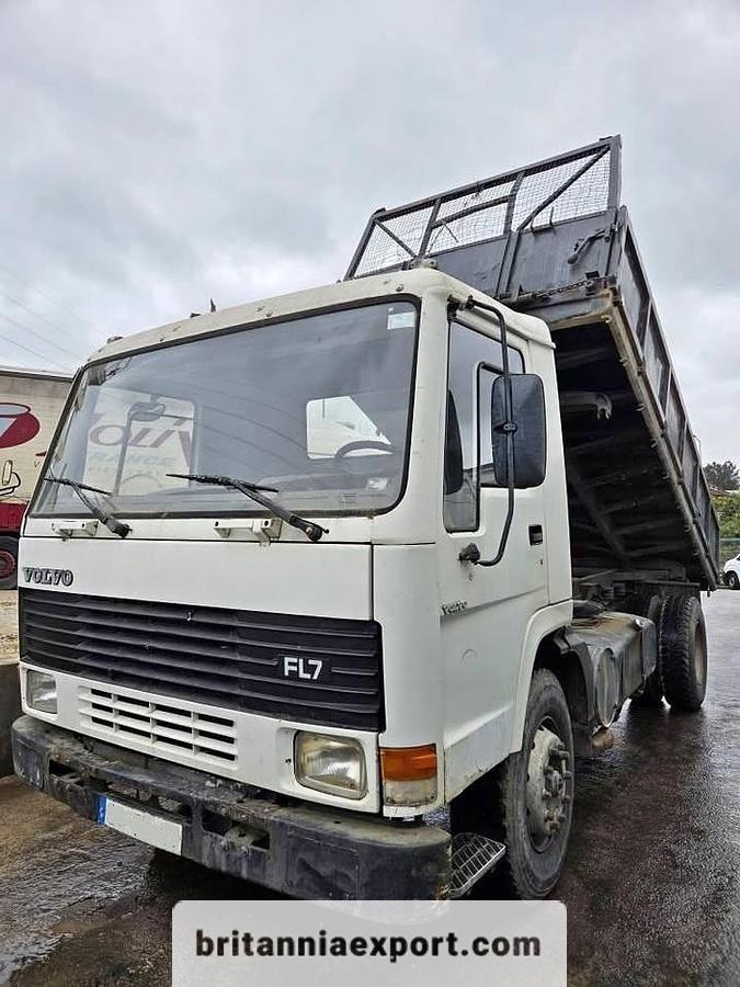 VOLVO FL7 260 HP 6 Cylinder | 19 Ton 3-Way Tipper Truck - Xe ben: hình 1 VOLVO FL7 260 HP 6 Cylinder | 19 Ton 3-Way Tipper Truck - Xe ben: hình 1