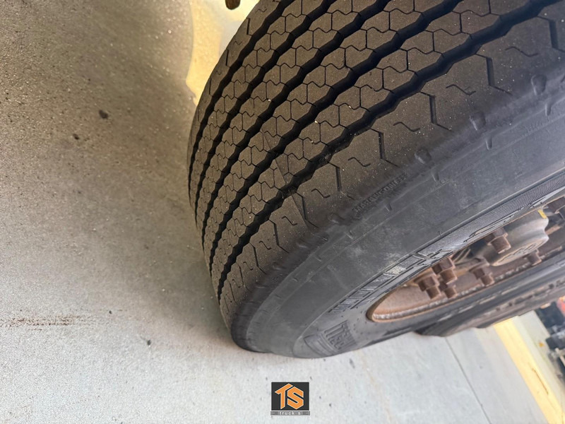 Krone COOL LINER CARRIER VECTOR 1550 - DISC BRAKES - TOP! - Sơ mi rơ moóc đông lạnh: hình 3 Krone COOL LINER CARRIER VECTOR 1550 - DISC BRAKES - TOP! - Sơ mi rơ moóc đông lạnh: hình 3