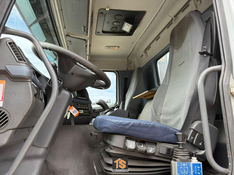 Terberg FM2000-T 8X8 - EURO 5 - AUTOMATIC - KIPPER/TIPPER - NL TRUCK - ISOLATED HARDOX - TOP! - Xe ben: hình 4 Terberg FM2000-T 8X8 - EURO 5 - AUTOMATIC - KIPPER/TIPPER - NL TRUCK - ISOLATED HARDOX - TOP! - Xe ben: hình 4