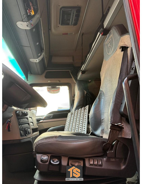 MAN TGX 18.460 - MOTOR PROBLEM - Xe đầu kéo: hình 5 MAN TGX 18.460 - MOTOR PROBLEM - Xe đầu kéo: hình 5