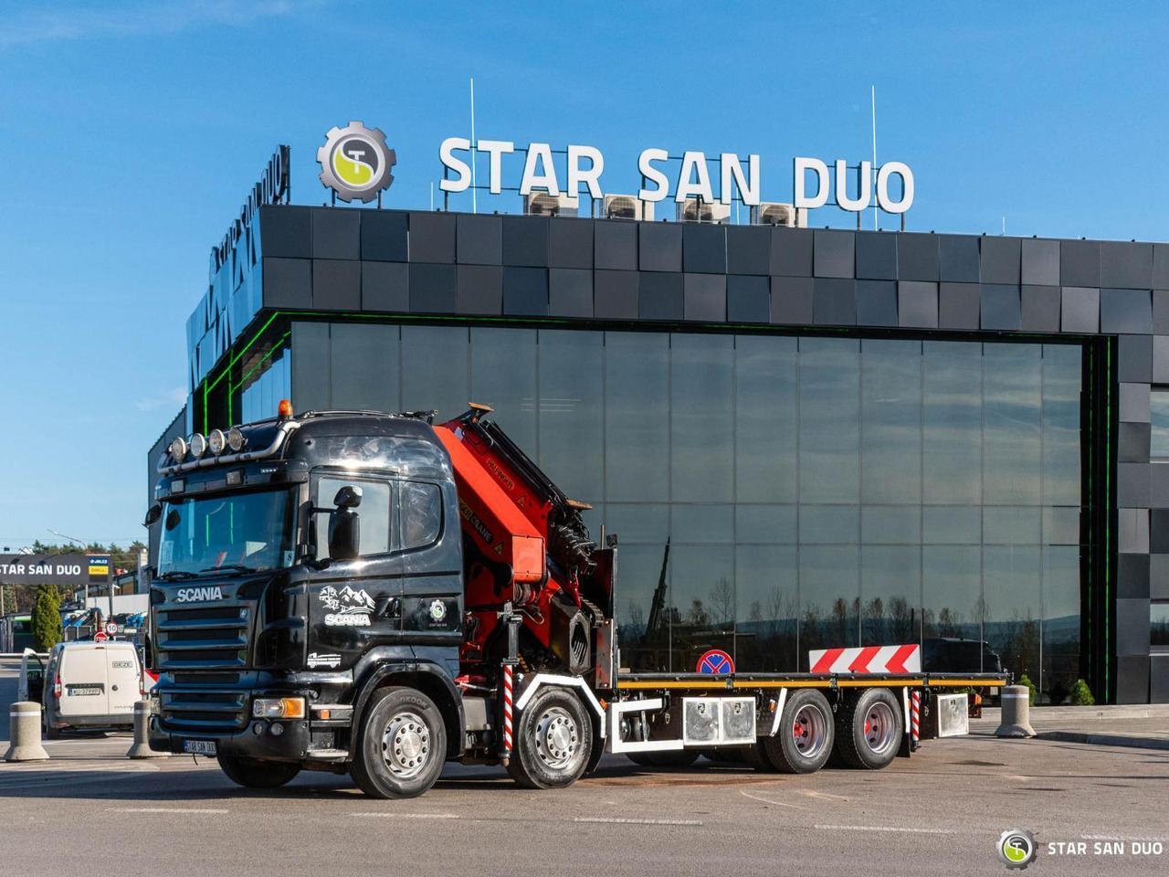 Xe cẩu tự hành : hình 7