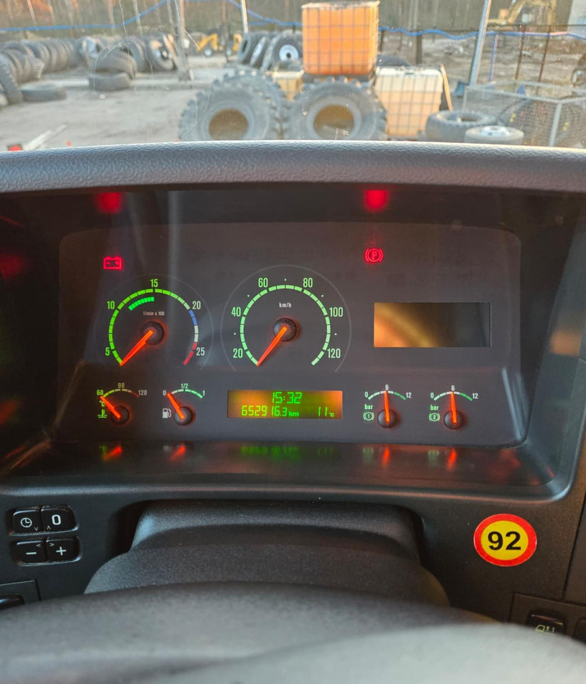 Xe cẩu tự hành : hình 16