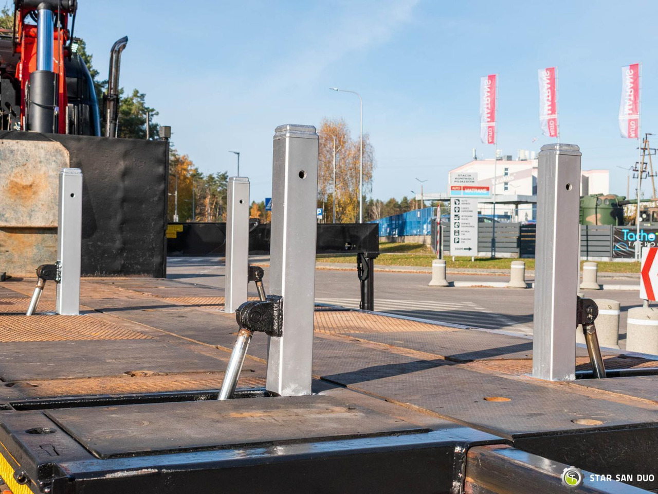 Xe cẩu tự hành : hình 24