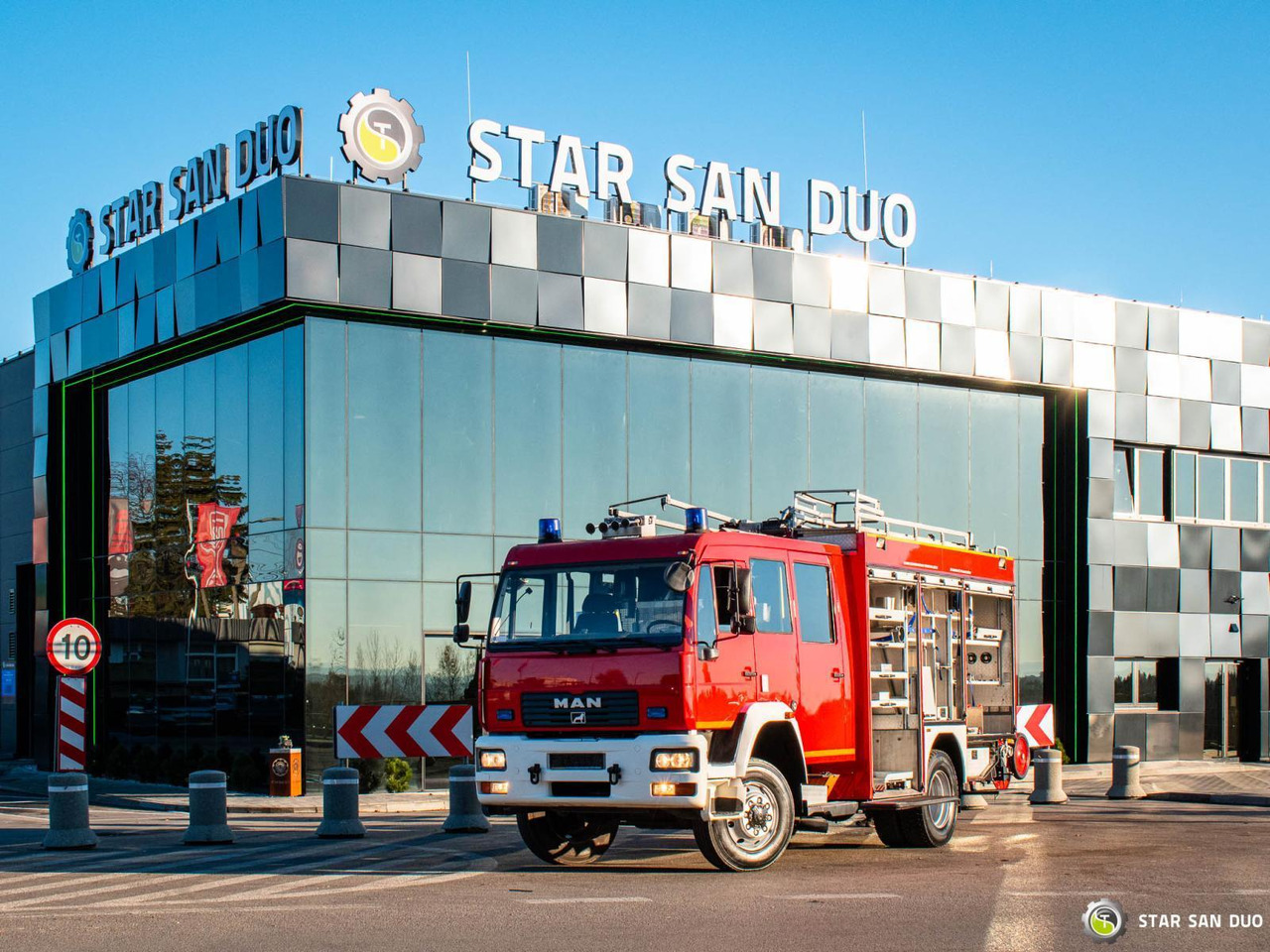 - Xe tải cứu hỏa: hình 3 - Xe tải cứu hỏa: hình 3