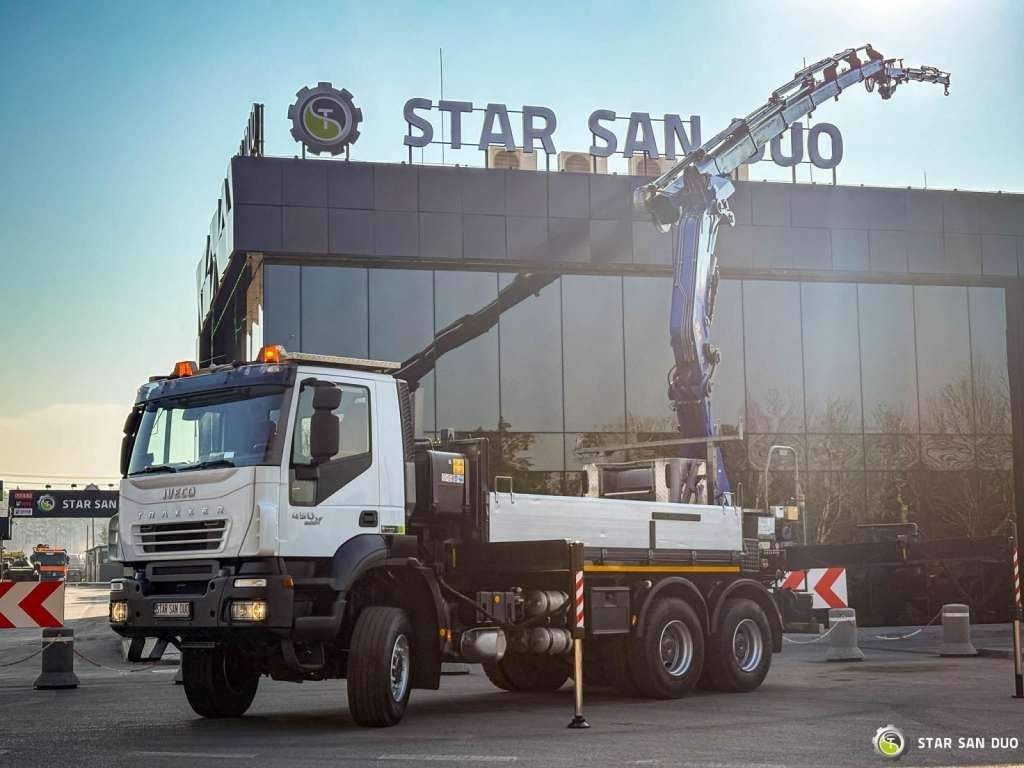 Iveco TRAKKER 450 6x6 PM41S FLY JIB Crane Kipper - Xe cẩu tự hành: hình 1 Iveco TRAKKER 450 6x6 PM41S FLY JIB Crane Kipper - Xe cẩu tự hành: hình 1