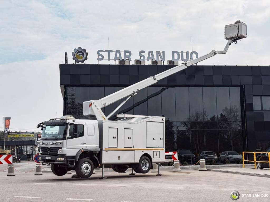 Mercedes-Benz 1529 4x4 Atego Lift Palfinger Wumag WT 230 - Nền bục trên không gắn trên xe tải: hình 1 Mercedes-Benz 1529 4x4 Atego Lift Palfinger Wumag WT 230 - Nền bục trên không gắn trên xe tải: hình 1