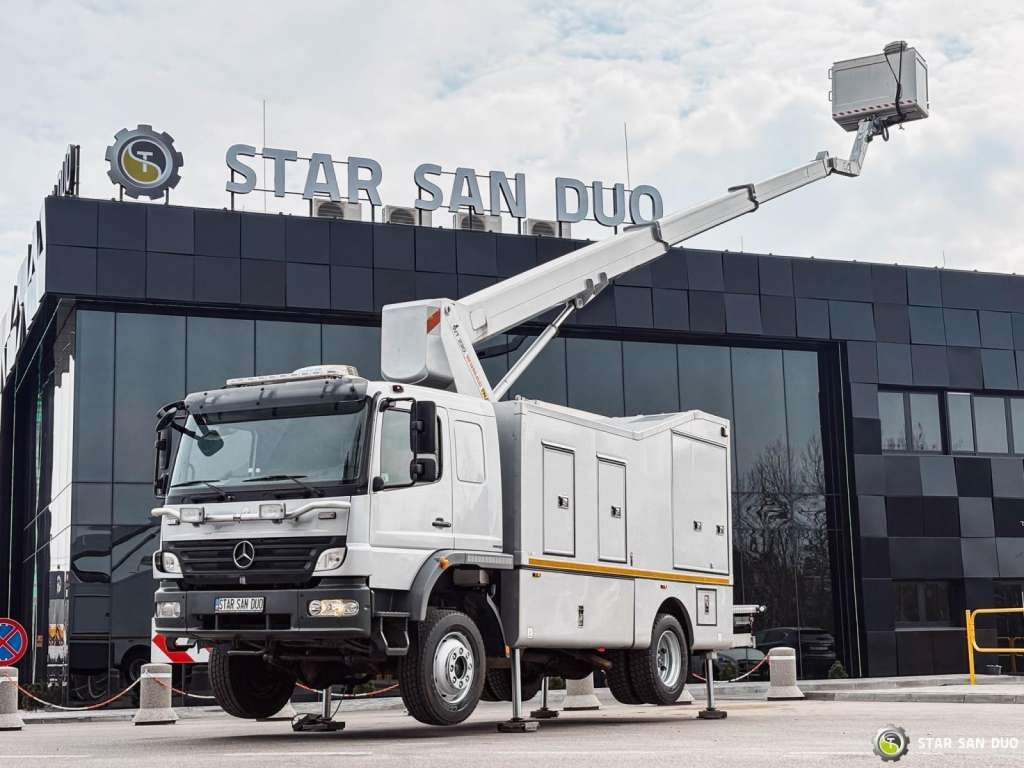 Mercedes-Benz 1529 4x4 Atego Lift Palfinger Wumag WT 230 - Nền bục trên không gắn trên xe tải: hình 3 Mercedes-Benz 1529 4x4 Atego Lift Palfinger Wumag WT 230 - Nền bục trên không gắn trên xe tải: hình 3