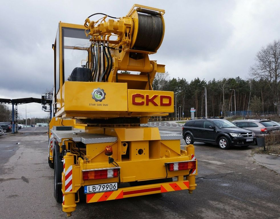 Cho thuê Mercedes-Benz 4x4 AD 14 CKD Euro 5 Cran KRAN  Mercedes-Benz 4x4 AD 14 CKD Euro 5 Cran KRAN: hình 9