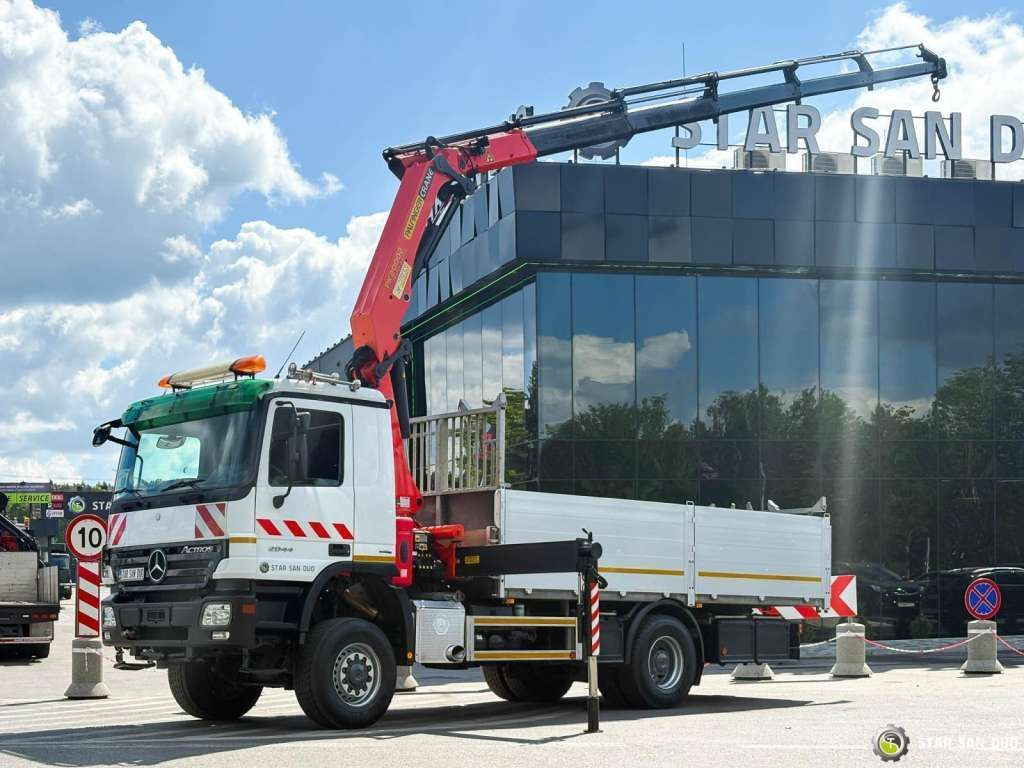 Mercedes-Benz ACTROS 2044A 4x4 Palfinger PK 20002 hds Crane - Xe cẩu tự hành: hình 3 Mercedes-Benz ACTROS 2044A 4x4 Palfinger PK 20002 hds Crane - Xe cẩu tự hành: hình 3