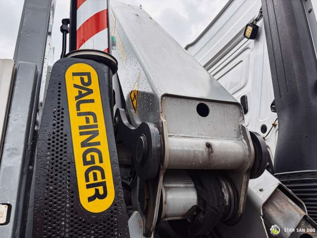 Xe cẩu tự hành Mercedes-Benz  AROCS 1851 4x4 PALFINGER PK 20002 Crane Kran: hình 23