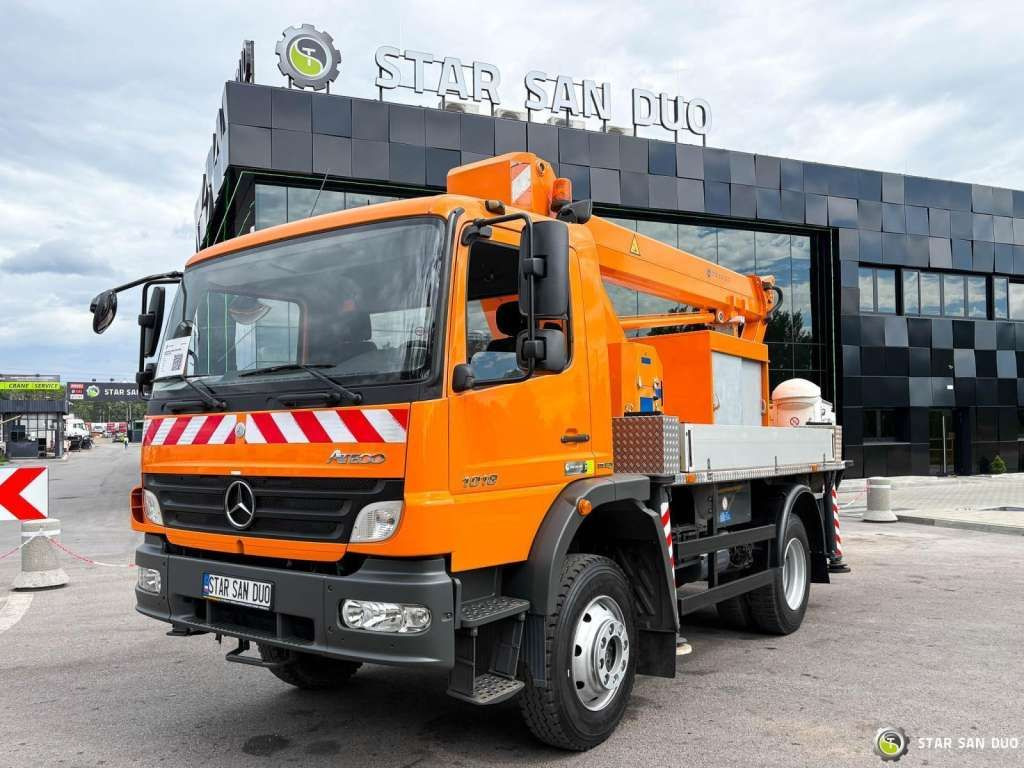 Mercedes-Benz ATEGO 4x4 1018 WUMAG WT 170 Platform Lift 17m - Nền bục trên không gắn trên xe tải: hình 3 Mercedes-Benz ATEGO 4x4 1018 WUMAG WT 170 Platform Lift 17m - Nền bục trên không gắn trên xe tải: hình 3