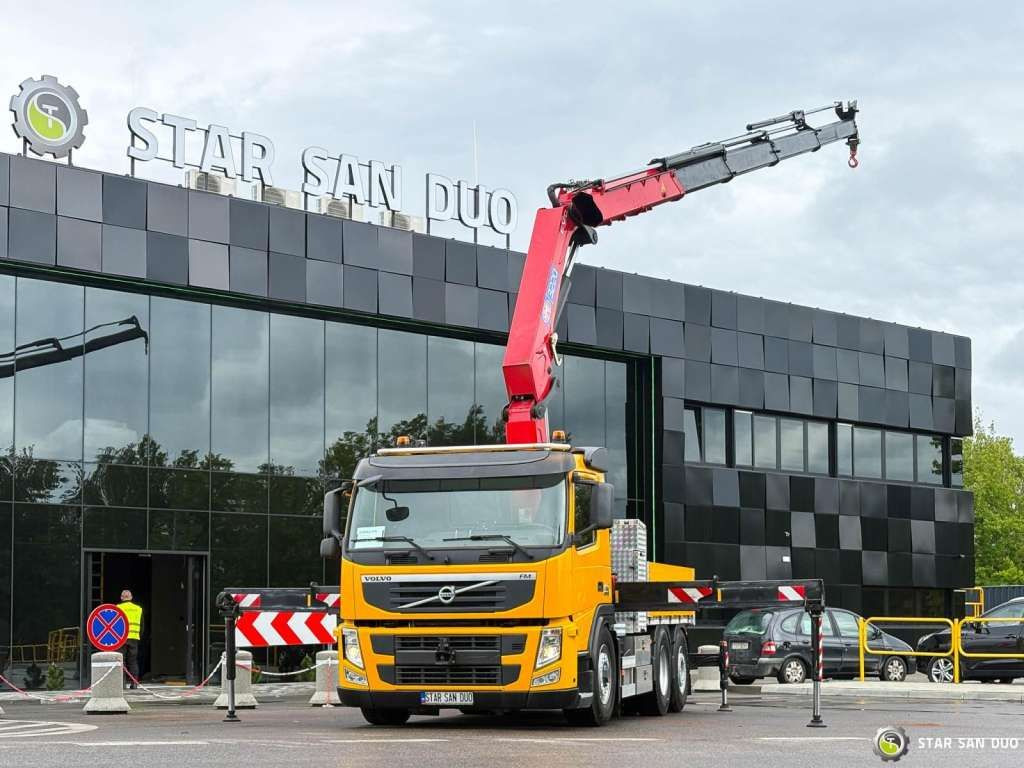 Volvo FM 460 6x4x4 HMF 3220 Crane HDS - Xe cẩu tự hành: hình 1 Volvo FM 460 6x4x4 HMF 3220 Crane HDS - Xe cẩu tự hành: hình 1