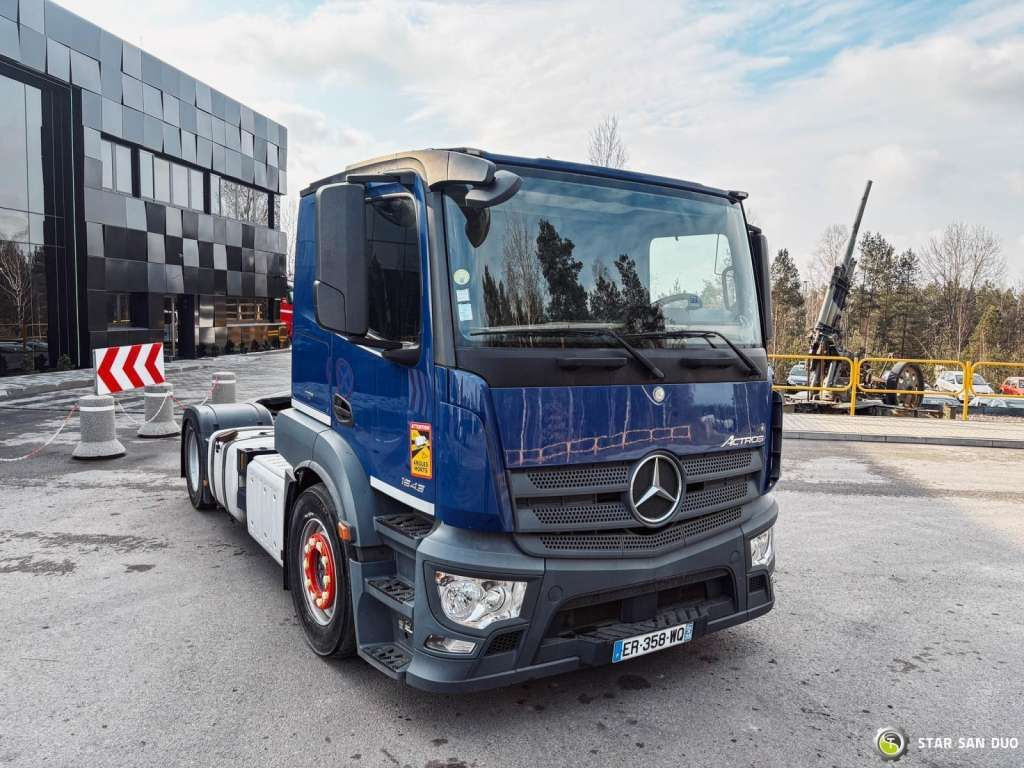 Mercedes-Benz ACTROS 1843 4x2 EURO 6 Hydraulic LOHR - Xe đầu kéo: hình 4 Mercedes-Benz ACTROS 1843 4x2 EURO 6 Hydraulic LOHR - Xe đầu kéo: hình 4