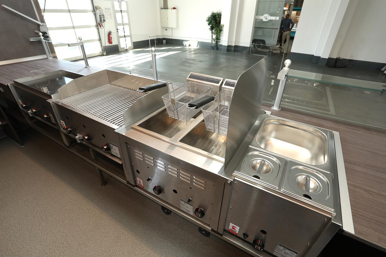 Mobil BORCO HÖHNS - Xe tải bán hàng: hình 5 Mobil BORCO HÖHNS - Xe tải bán hàng: hình 5