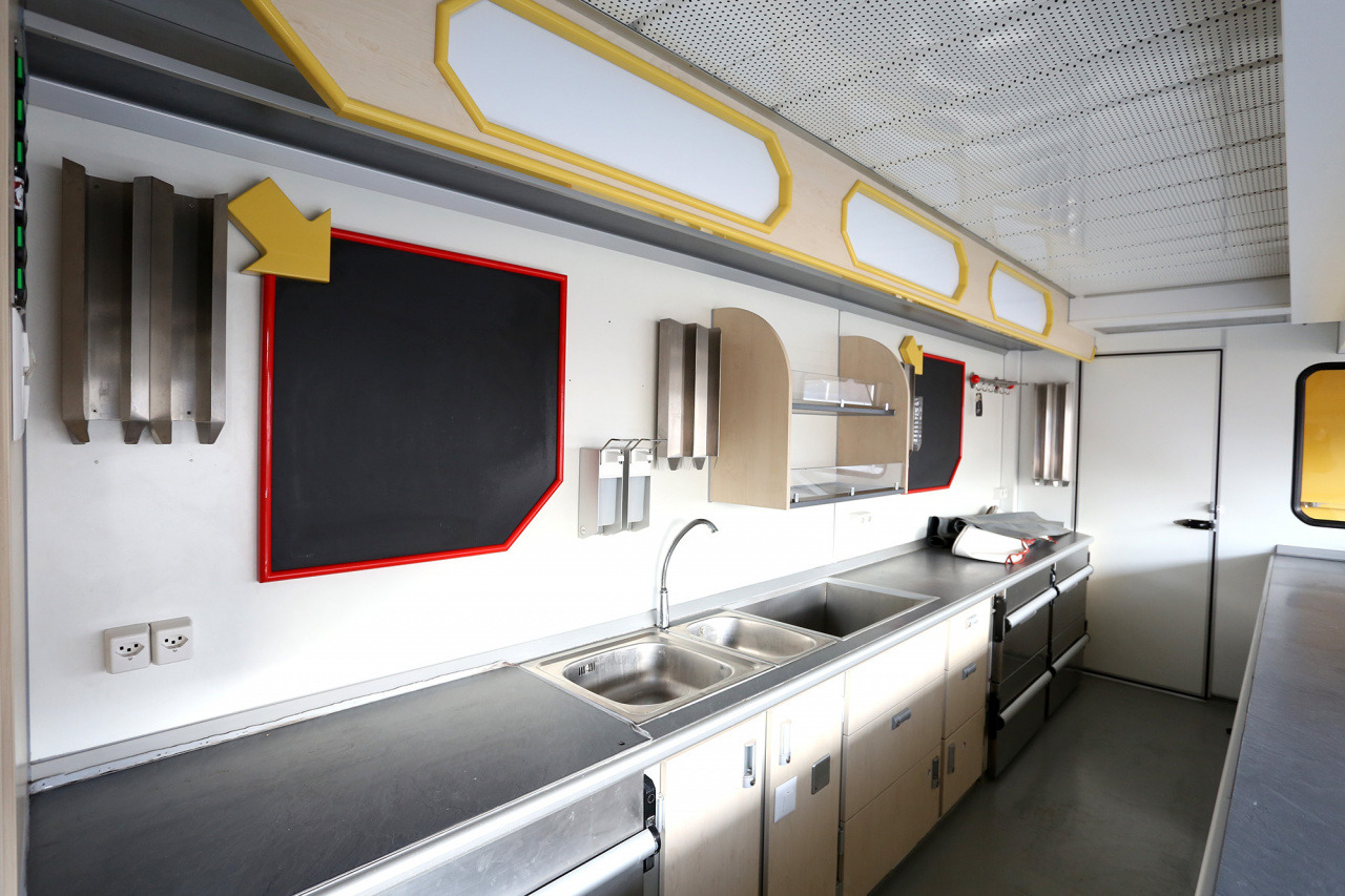 Verkaufsanhänger BORCO HÖHNS - Rơ moóc bán hàng: hình 5 Verkaufsanhänger BORCO HÖHNS - Rơ moóc bán hàng: hình 5